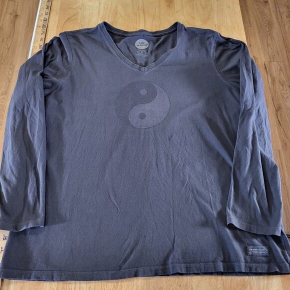 Life Is Good Yin Yang Print V-neck Long Sleeve Gray 1x 23" Pit to Pit - Picture 1 of 10